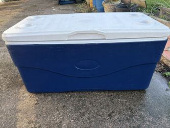 Large Coleman Cooler