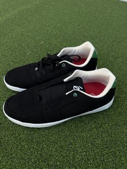 éS shoes (ES Skateboarding shoes) 