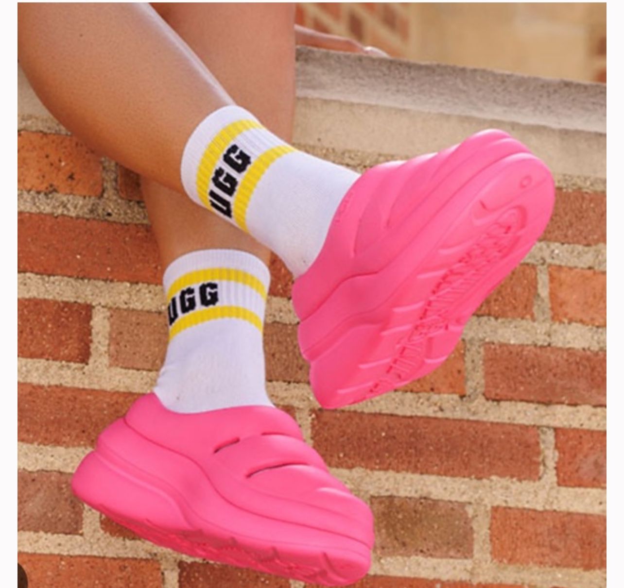 GIRLS UGG PINK SHOES SZ 12T