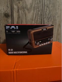 Radio multifuncional