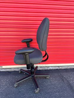 Steelcase plus big and tall office chair