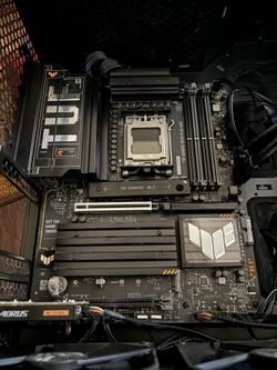 GAMING PC PARTS Asus TUF X870-PLUS WI-FI PSU 1000w GAMING PC CASE BLACK READ DESCRIPTION PICK UP ONLY NO TRADE💲275 FOR All 👉FIRM ON PRICE👈