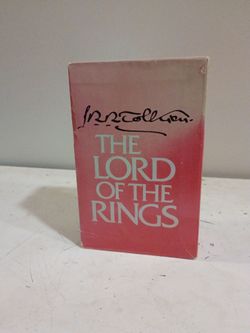 The Lord of the rings paperback trilogy with slipcase