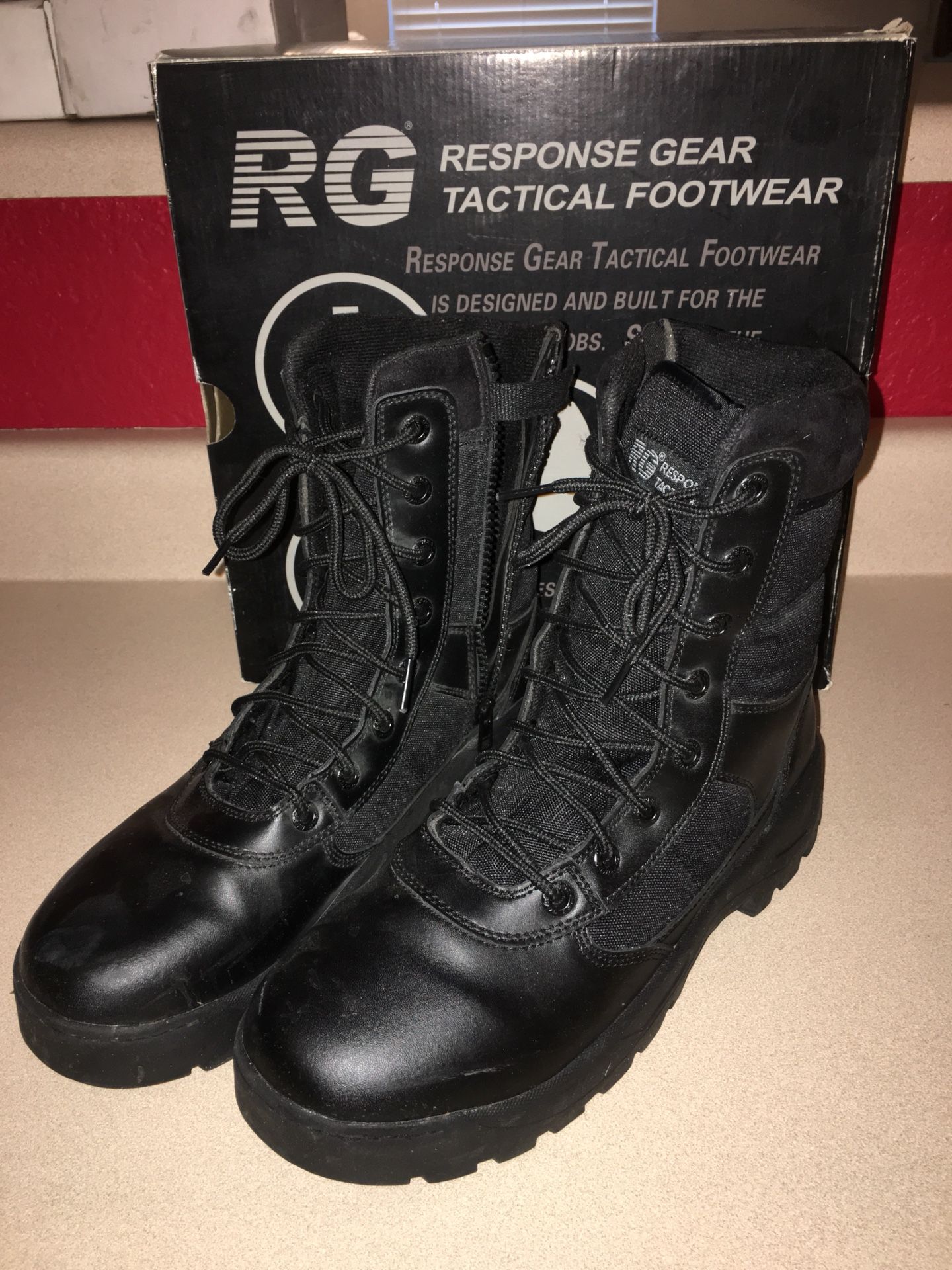 New Response Gear Tactical Footwear, Side Zip II Boots in Size 11
