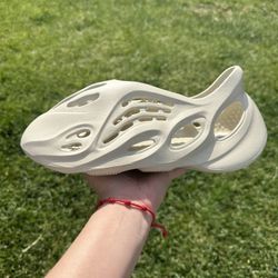 Yeezy Foam Runner - Sand