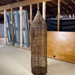Wicker decor lamp
