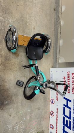 Schwinn roadster tricycle