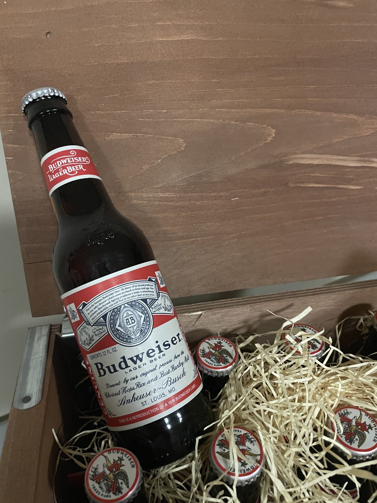 Budweiser Lager Beer, Wooden Crate, Original, Unopened Contents, Perfect Christmas Gift
