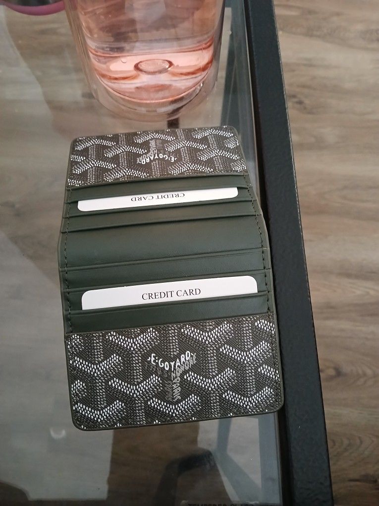Card Holder