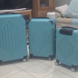 3 Piece Luggage Set
