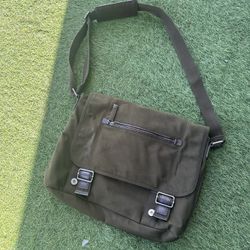 Messenger Bag