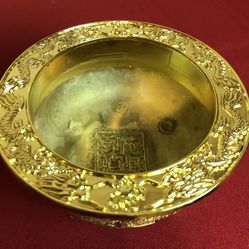 Golden Metal Collectable Container For Holder