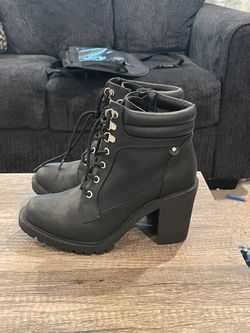 Torrid Size 9WW Black Boots 