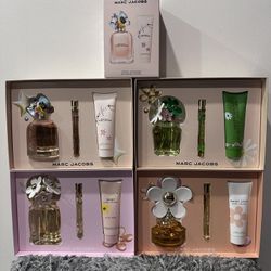 Marc Jacob’s Sets For Woman