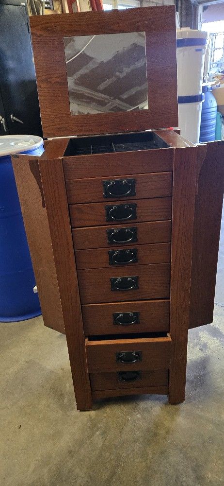 Free Large Jewelry Box