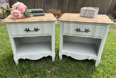 Night Stand Set🌺🌺