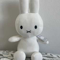 14” Official Miffy Plush White - Stuffed Toy NWT