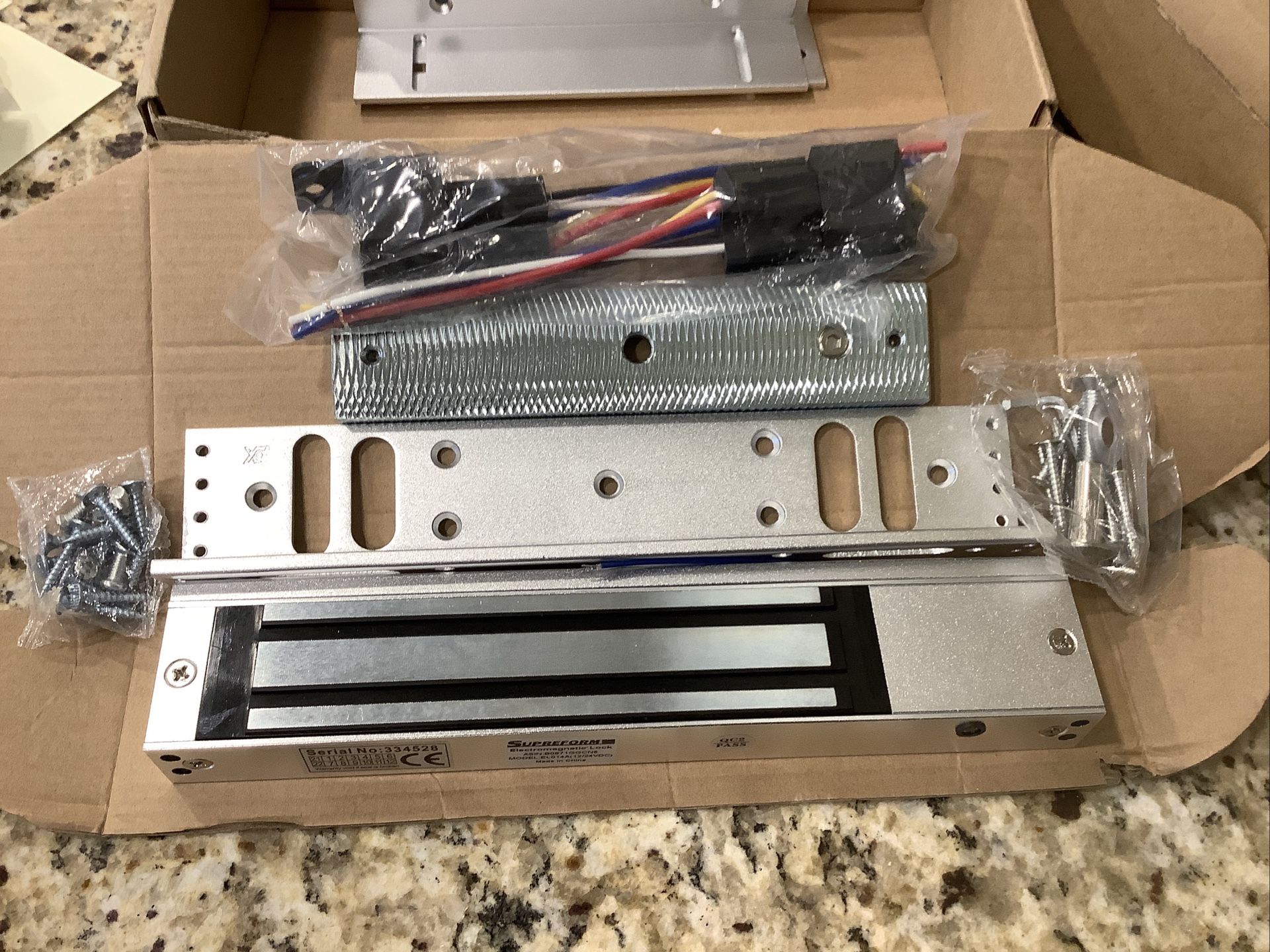 Supreform Electromagnetic Door Lock. Set For One Door