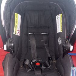 Infant Car Seat 