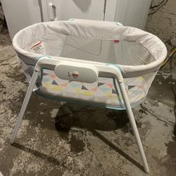 Travel bassinet Stow n Go Bassinet Fisher Price