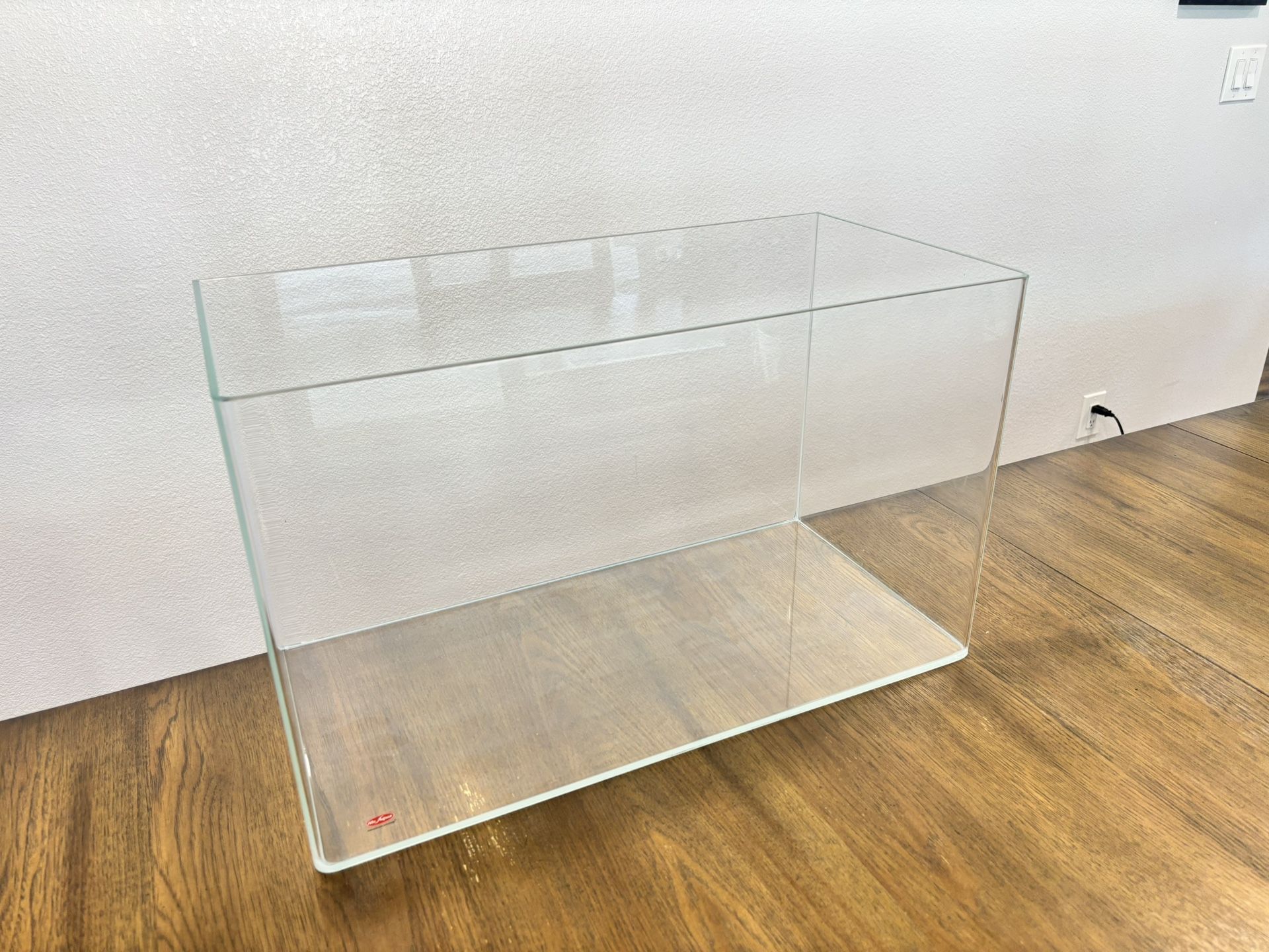 Ultra Clear Aquarium 17gal. (New)