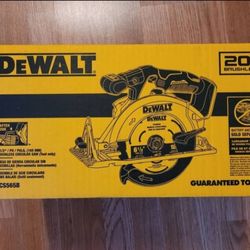 New Dewalt 20v XR 6.5" Circular Saw Brushless Cordless Tool-only. $100 Firm Pickup Only