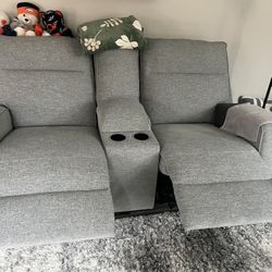 Power Reclining Love seat 