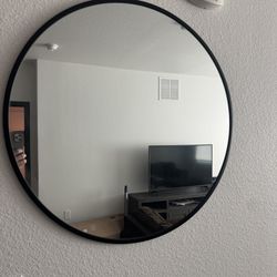 Circle Mirror