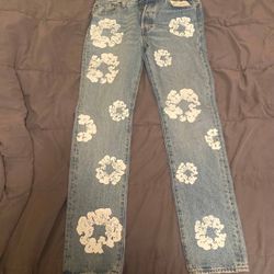 Levi’s X Denim Tears Size 30