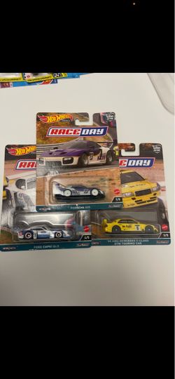 Hot Wheels Premium Race Day set
