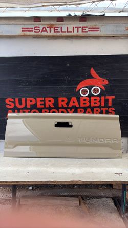 2014 Tundra Tailgate Shell OEM 2021