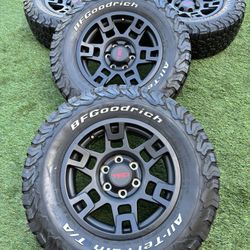 OEM Rims Toyota Tacoma TRD Pro Rims Factory Rims Tires 