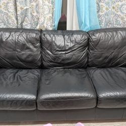Black leather Sofa
