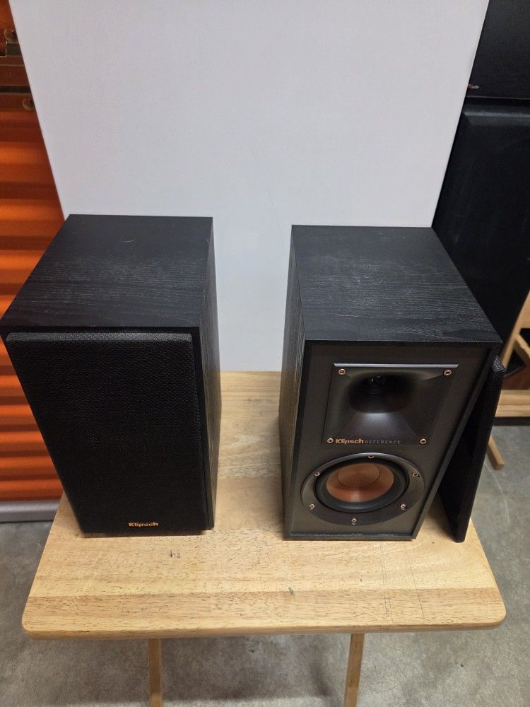 Klipsch Bookshelf Speakers R-41m