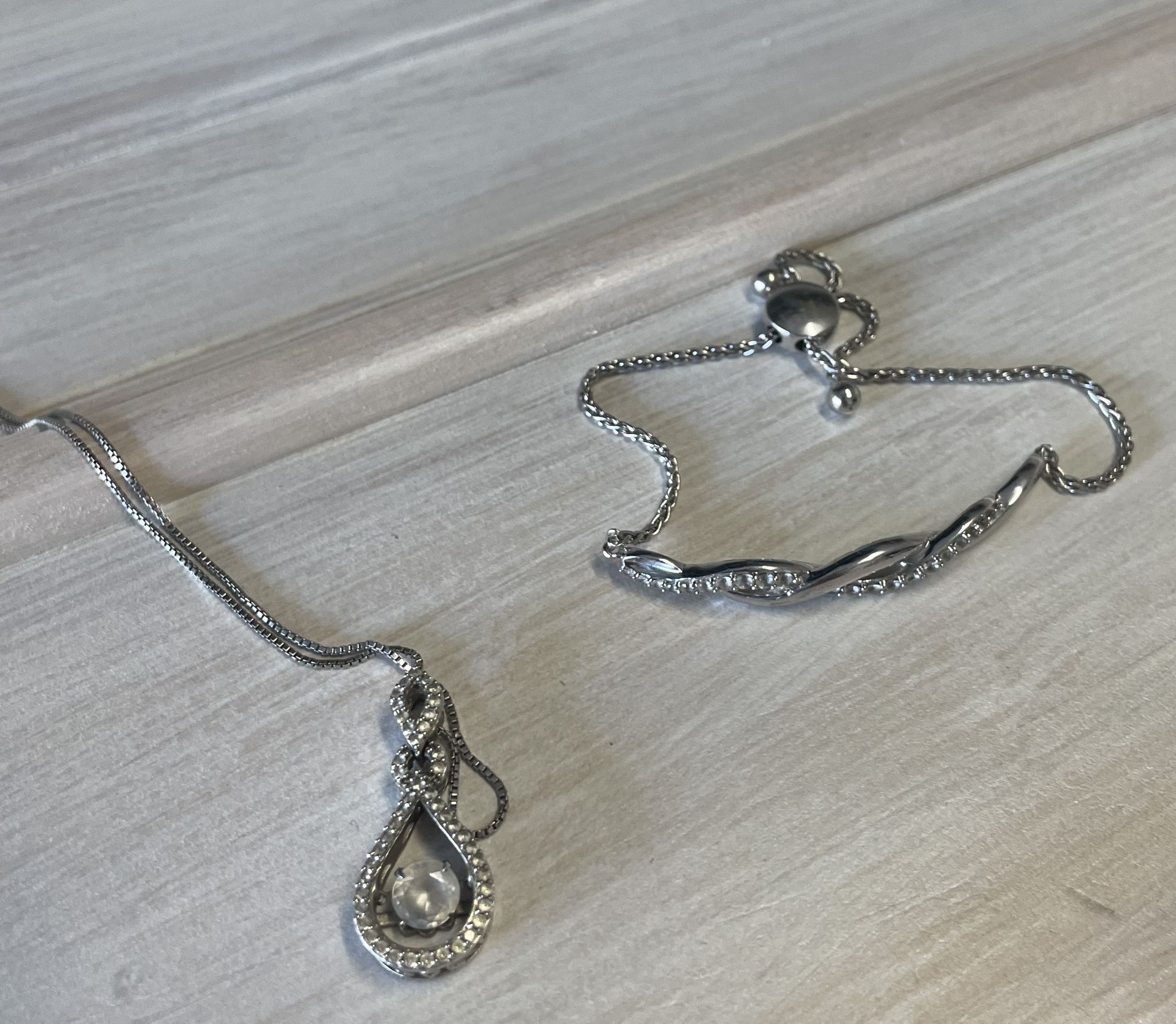 Beautiful Sterling Necklace With Bracelet