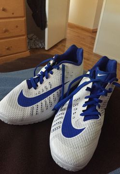 Basketball shoes hypelive *13.5**