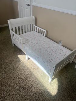White Toddler Bed