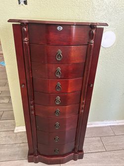 Jewelry furniture