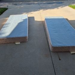 Twin Box spring Works With California King