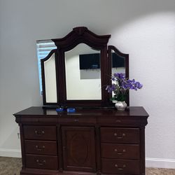 Mirror And Dresser Set