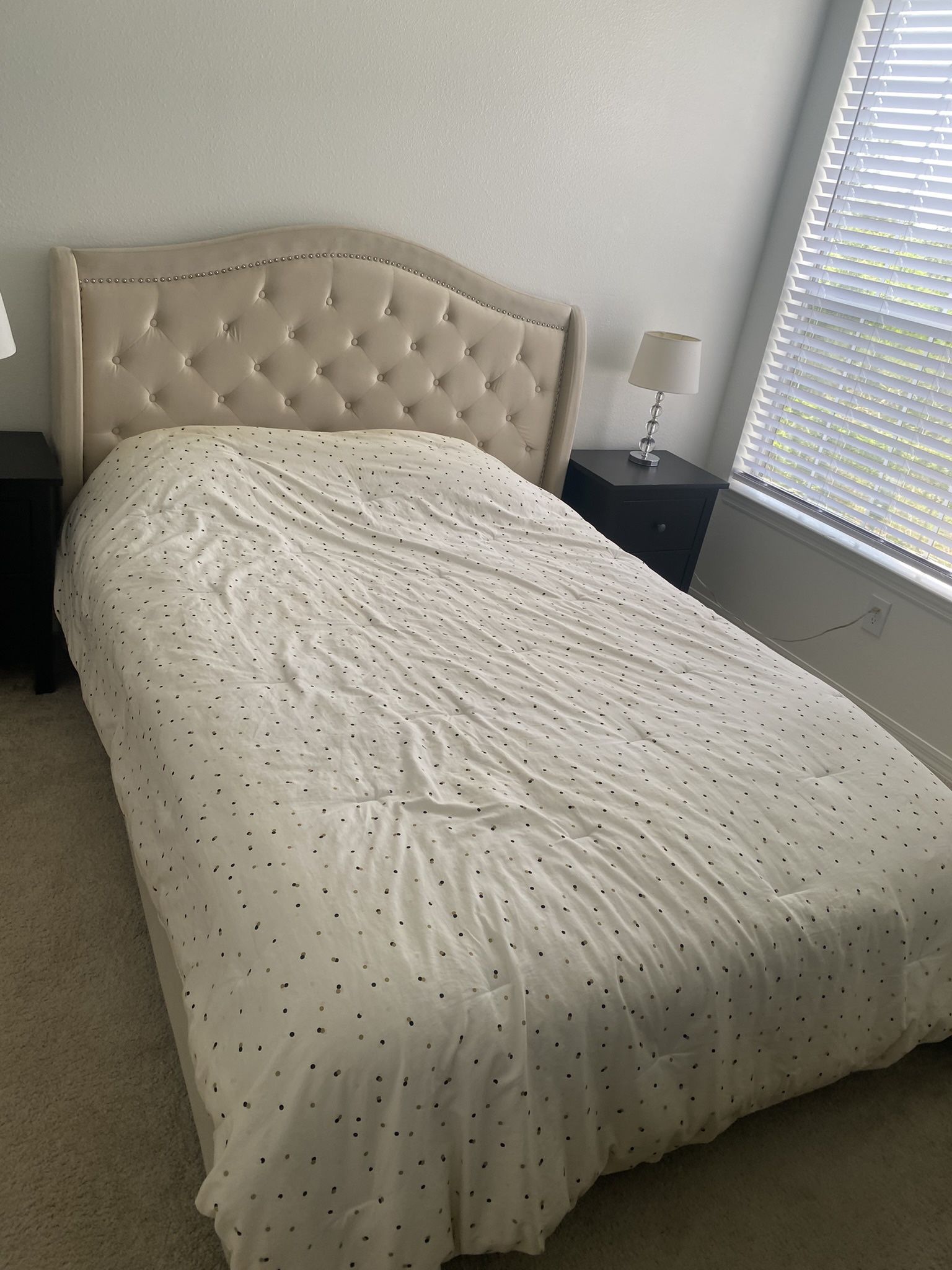 Queen Bed frame & Matress