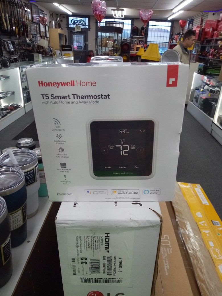 Honeywell Home T5 Smart Thermostat 