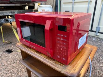 700-Watt Compact Countertop Microwave Oven-0.7 cu. ft. in Red