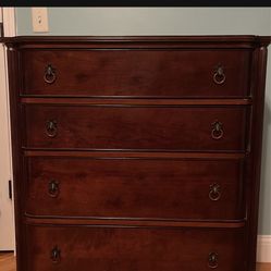 Bedroom Night Tables And Dresser