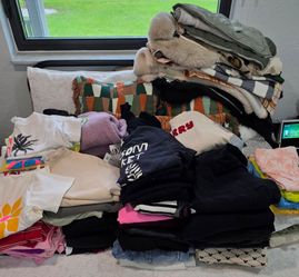 Girl Clothes