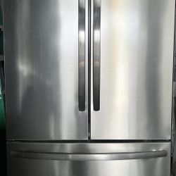 Frigidaire - 28.8 Cu. Ft. French Door Standard-Depth In Stainless Steel 