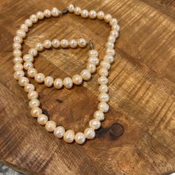 Pearl Necklace And Bracelet Large Pearls