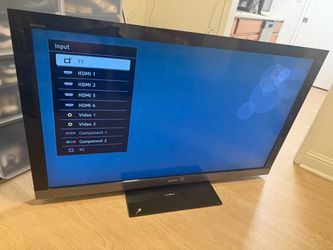 Sony Bravia 55” TV 1080p LCD HDTV