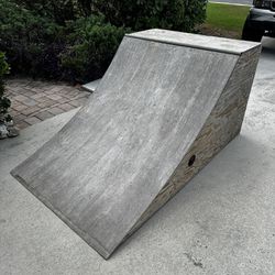 Skate Ramp 