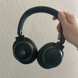 JBL Bluetooth Headphones 